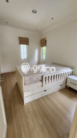 UNIT LANGKA! Rumah di Lippo Karawaci, 4 KT, Pemandangan Indah, LT 650m² Bangunan 400m² UNIT LANGKA! Rumah di Lippo Karawaci, 4 KT, Pemandangan Indah, LT 650m² Bangunan 400m²