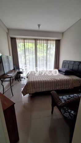 Komersial Kawasan Bisnis di Gading Serpong, Luas 105m², Ramai Komersial Kawasan Bisnis di Gading Serpong, Luas 105m², Ramai
