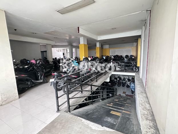 Unit Ruko Dijual di Lebak Bulus Jakarta Selatan Luas Tanah 291m2, Luas Bangunan 873m2 Unit Ruko Dijual di Lebak Bulus Jakarta Selatan Luas Tanah 291m2, Luas Bangunan 873m2