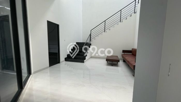 Rumah Elit Modern Siap Huni di Alam Sutera Tangerang Rumah Elit Modern Siap Huni di Alam Sutera Tangerang