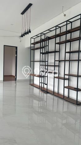 Rumah Elit Modern Siap Huni di Alam Sutera Tangerang Rumah Elit Modern Siap Huni di Alam Sutera Tangerang