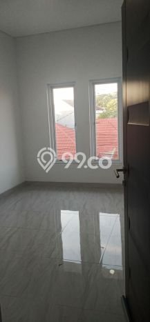 Jual Rumah Eksklusif 3 KT di Duri Kosambi, Jakarta Barat Jual Rumah Eksklusif 3 KT di Duri Kosambi, Jakarta Barat