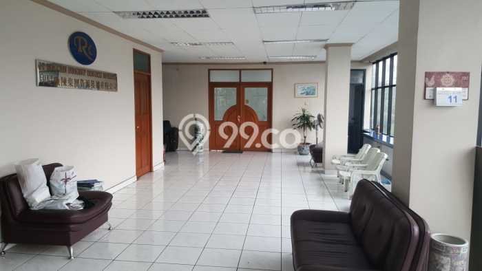 Untuk Dijual! Kantor di Grogol Jakarta Barat LT 660m2 / LB 1055m2 Kawasan Bisnis Untuk Dijual! Kantor di Grogol Jakarta Barat LT 660m2 / LB 1055m2 Kawasan Bisnis