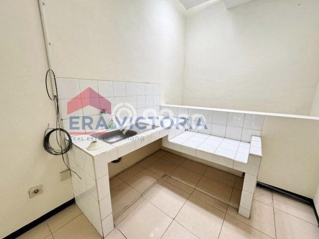 Ruko disewakan lokasi strategis Lowokwaru Malang 104m2 Ruko disewakan lokasi strategis Lowokwaru Malang 104m2