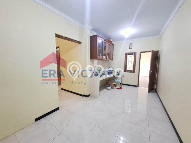 Disewakan Cepat Rumah Kondisi Bagus di Area Pakis, Malang Disewakan Cepat Rumah Kondisi Bagus di Area Pakis, Malang
