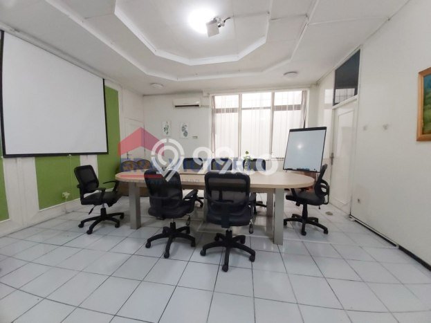 Kantor Disewakan di Kawasan Ramai Blimbing, Malang Kantor Disewakan di Kawasan Ramai Blimbing, Malang