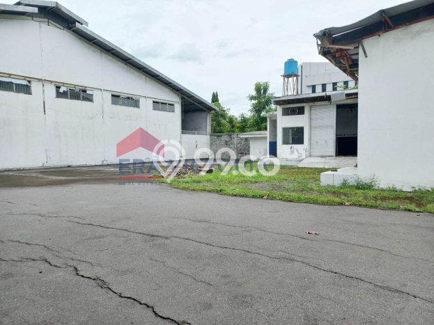 Komersial bagus disewakan di Blimbing Malang dengan LB 2072m2 harga sewa terbaik Komersial bagus disewakan di Blimbing Malang dengan LB 2072m2 harga sewa terbaik