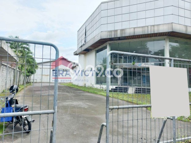 Komersial bagus disewakan di Blimbing Malang dengan LB 2072m2 harga sewa terbaik Komersial bagus disewakan di Blimbing Malang dengan LB 2072m2 harga sewa terbaik
