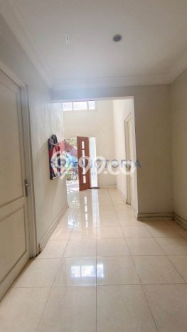 Rumah Strategis Minimalis Lb 210m2 di Blimbing, Malang Rumah Strategis Minimalis Lb 210m2 di Blimbing, Malang