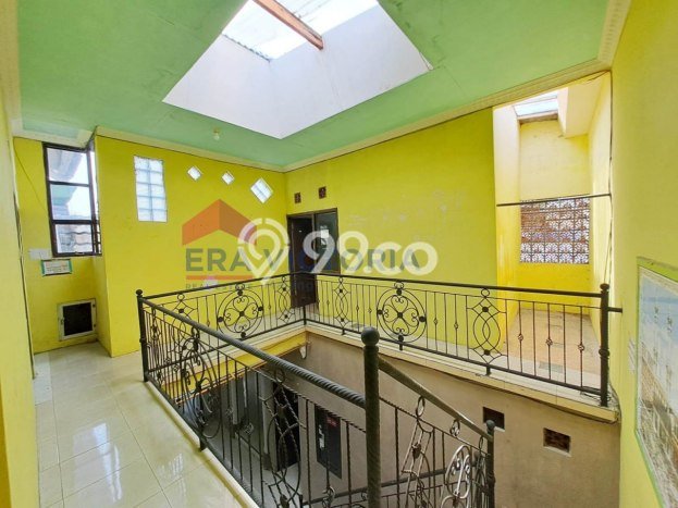 Rumah Modern Cantik 5 Kamar Siap Huni di Dau Rumah Modern Cantik 5 Kamar Siap Huni di Dau