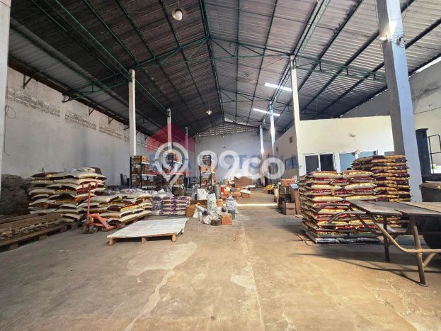 Unit Gudang disewakan di Sukun Malang dengan LT 3025m2 / LB 1100m2 Unit Gudang disewakan di Sukun Malang dengan LT 3025m2 / LB 1100m2