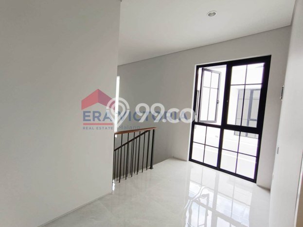 Rumah sewa siap pakai 3 Kamar Tidur di Tidar, Malang Rumah sewa siap pakai 3 Kamar Tidur di Tidar, Malang