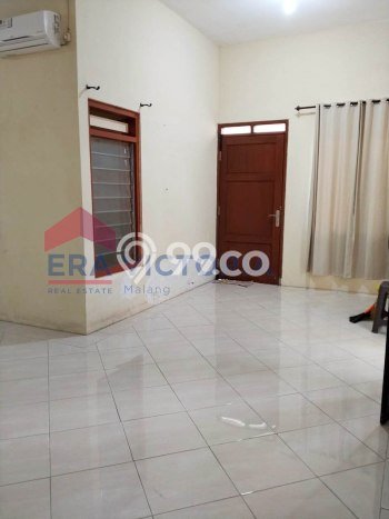 Disewakan segera rumah minimalis strategis 3 Kamar di Sukun, Malang Disewakan segera rumah minimalis strategis 3 Kamar di Sukun, Malang