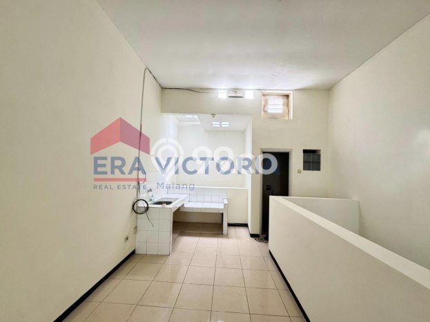 Ruko disewakan lokasi strategis Lowokwaru Malang 104m2 Ruko disewakan lokasi strategis Lowokwaru Malang 104m2
