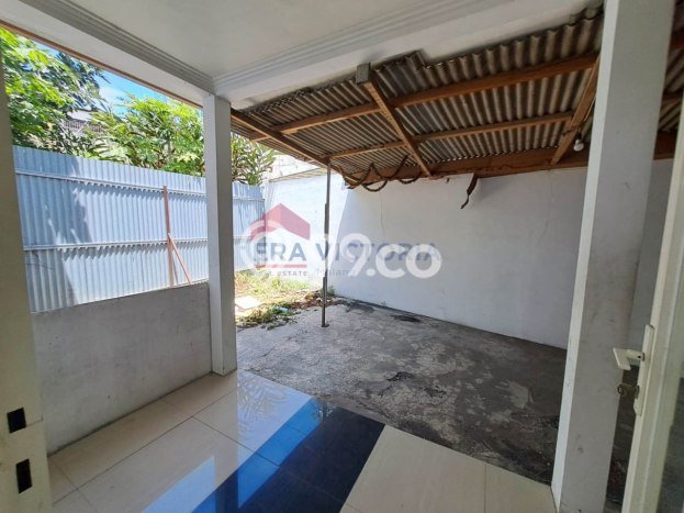 Lokasi strategis! Rumah siap pakai dikontrakkan di Blimbing LB 50m2 Lokasi strategis! Rumah siap pakai dikontrakkan di Blimbing LB 50m2