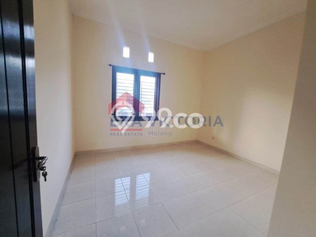 Lokasi terbaik! Rumah siap huni dikontrakkan di Lowokwaru LB 180m2 Lokasi terbaik! Rumah siap huni dikontrakkan di Lowokwaru LB 180m2
