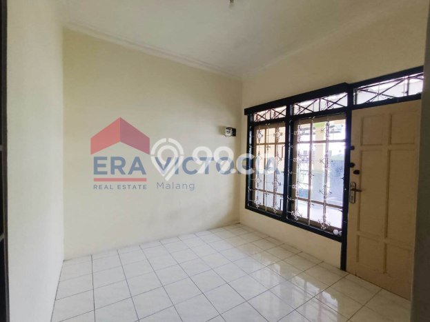 Sewa cepat rumah minimalis lokasi strategis 4 Kamar di Lowokwaru, Malang Sewa cepat rumah minimalis lokasi strategis 4 Kamar di Lowokwaru, Malang