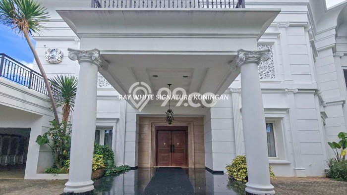 Ready to Use! Premium House LT 1564m2 Desain Modern di Setiabudi Ready to Use! Premium House LT 1564m2 Desain Modern di Setiabudi