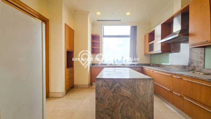 Paling Dicari! Apartemen Eksklusif Dijual di Kuningan Punya 4 Bedroom Paling Dicari! Apartemen Eksklusif Dijual di Kuningan Punya 4 Bedroom