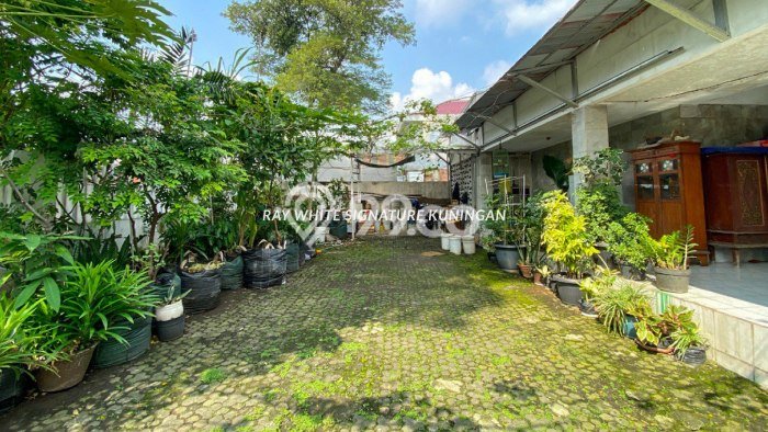 Best Deal Hunian Premium Ideal dan Luas di Tebet, Jakarta Selatan Best Deal Hunian Premium Ideal dan Luas di Tebet, Jakarta Selatan