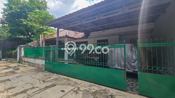 Rumah Mewah LB 204m2 Siap Pakai Desain Elegan di Bendungan Hilir, Jakarta Pusat Rumah Mewah LB 204m2 Siap Pakai Desain Elegan di Bendungan Hilir, Jakarta Pusat