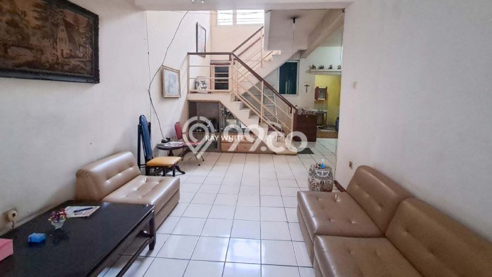 Rumah Elit Modern Siap Huni di Bendungan Hilir Jakarta Pusat Rumah Elit Modern Siap Huni di Bendungan Hilir Jakarta Pusat