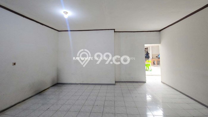 Rumah Mewah LB 204m2 Siap Pakai Desain Elegan di Bendungan Hilir, Jakarta Pusat Rumah Mewah LB 204m2 Siap Pakai Desain Elegan di Bendungan Hilir, Jakarta Pusat