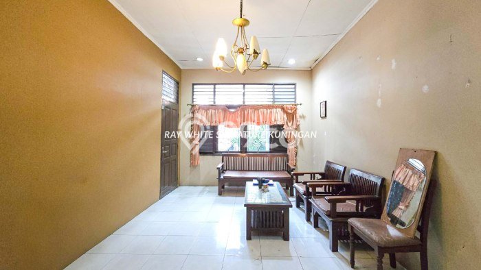 For Sale! Premium House LT 115m2 Desain Elegan di Bendungan Hilir For Sale! Premium House LT 115m2 Desain Elegan di Bendungan Hilir