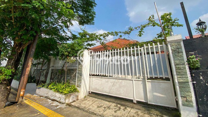 Best Deal Hunian Premium Ideal dan Luas di Tebet, Jakarta Selatan Best Deal Hunian Premium Ideal dan Luas di Tebet, Jakarta Selatan