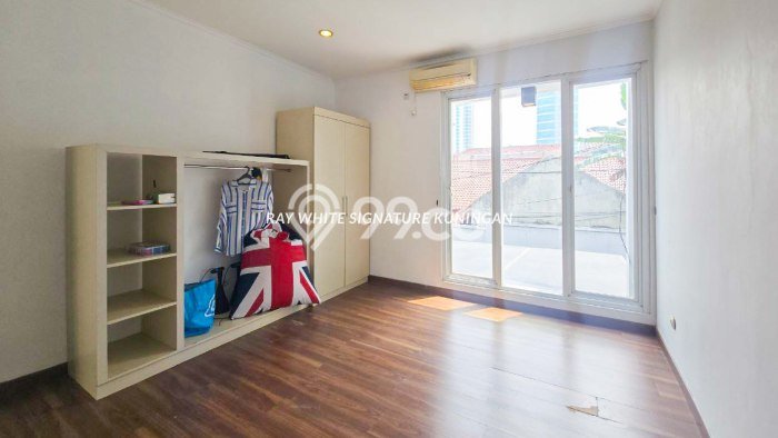 Dijual Rumah Mewah Exclusive di Pasar Minggu, Jakarta Selatan Dijual Rumah Mewah Exclusive di Pasar Minggu, Jakarta Selatan