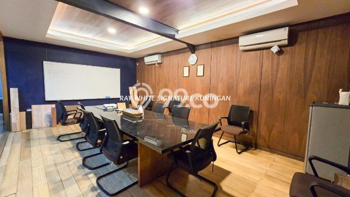 Pabrik Bagus LT 9500m2 LB 3000m2 Dijual di Cakung Jakarta Timur Pabrik Bagus LT 9500m2 LB 3000m2 Dijual di Cakung Jakarta Timur