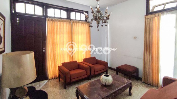 For Sale! Luxury House LT 408m2 Desain Elegan di Kalibata For Sale! Luxury House LT 408m2 Desain Elegan di Kalibata