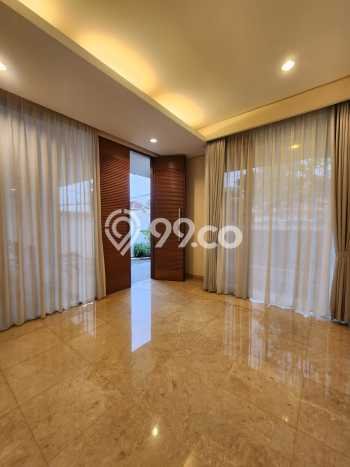 Dijual Rumah Mewah Elegan Dengan View Cantik di Kemang, Jakarta Selatan Dijual Rumah Mewah Elegan Dengan View Cantik di Kemang, Jakarta Selatan