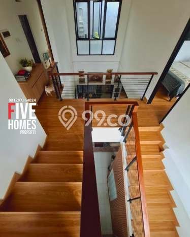 Hunian Elit LB 225m2 Siap Pakai Desain Elegan di Bintaro, Tangerang Selatan Hunian Elit LB 225m2 Siap Pakai Desain Elegan di Bintaro, Tangerang Selatan