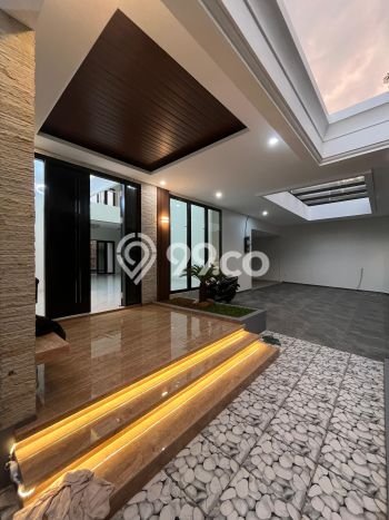 For Sale! Luxury House LT 307m2 Desain Modern di Radio Dalam For Sale! Luxury House LT 307m2 Desain Modern di Radio Dalam