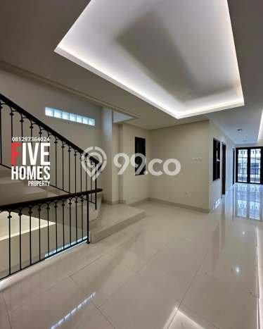 Aset Investasi! Kost Dijual di Menteng, Jakarta Pusat, 22 KT, 22 KM, Luas 632m2 Aset Investasi! Kost Dijual di Menteng, Jakarta Pusat, 22 KT, 22 KM, Luas 632m2