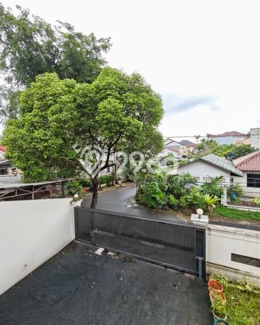 Hunian Eksklusif Siap Huni LT 315m2 di Tebet, Jakarta Selatan Hunian Eksklusif Siap Huni LT 315m2 di Tebet, Jakarta Selatan