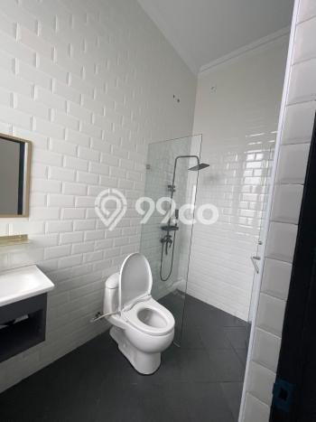 For Sale! Luxury House LT 252m2 Desain Elegan di Sentul City For Sale! Luxury House LT 252m2 Desain Elegan di Sentul City
