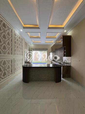 Rumah Mewah Dijual LT 221m2 di Pesanggrahan, Jakarta Selatan Rumah Mewah Dijual LT 221m2 di Pesanggrahan, Jakarta Selatan
