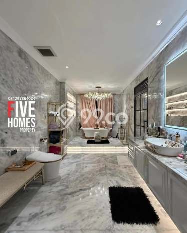 Hunian Elit LB 1200m2 Siap Huni Desain Elegan di Pejaten, Jakarta Selatan Hunian Elit LB 1200m2 Siap Huni Desain Elegan di Pejaten, Jakarta Selatan