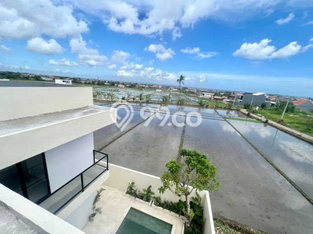 Vila di , Area 200m2m², Akses ke Fasilitas Umum Vila di , Area 200m2m², Akses ke Fasilitas Umum