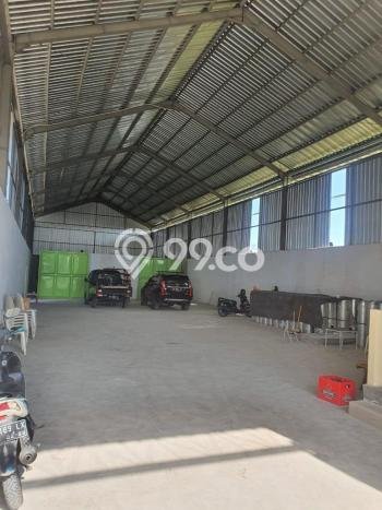 Gudang Area Niaga Kawasan Denpasar Barat, Luas 457m², Siap Operasi Gudang Area Niaga Kawasan Denpasar Barat, Luas 457m², Siap Operasi