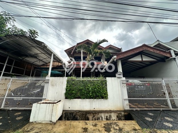 Dijual Rumah Mewah Megah Dengan View Cantik di Bintaro, Tangerang Selatan Dijual Rumah Mewah Megah Dengan View Cantik di Bintaro, Tangerang Selatan