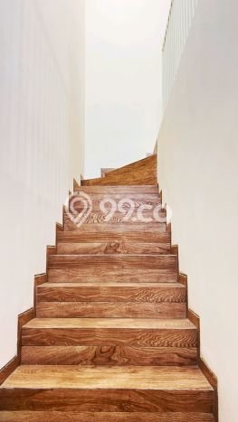 Rumah Lingkungan Asri kawasan Rungkut, Surabaya, LT 75m2m² Bangunan 90m2m² Rumah Lingkungan Asri kawasan Rungkut, Surabaya, LT 75m2m² Bangunan 90m2m²