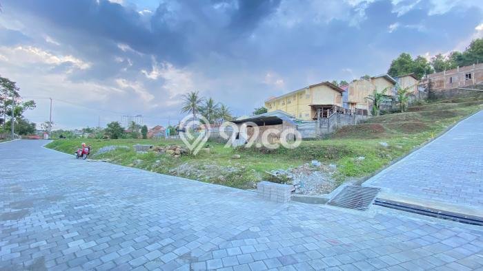 Tanah Strategis Dijual di Jatinangor Sumedang 126m2 Tanah Strategis Dijual di Jatinangor Sumedang 126m2