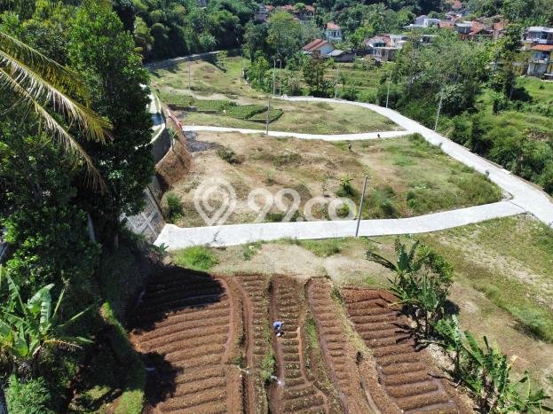 Untuk Dijual Tanah di Jatinangor Sumedang Luas 72m2 SHM Untuk Dijual Tanah di Jatinangor Sumedang Luas 72m2 SHM