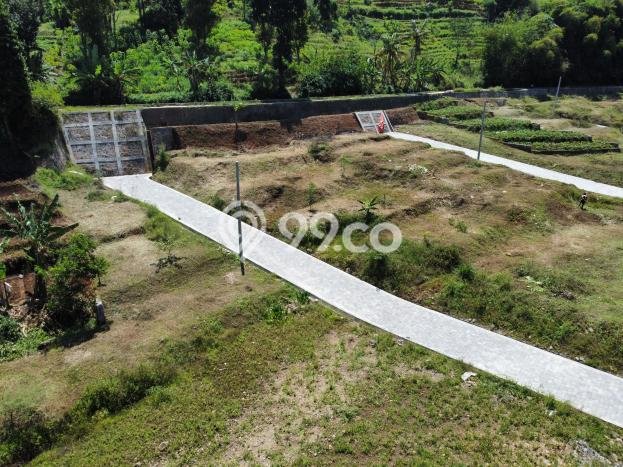 Tanah Kosong Dijual di Sumedang dengan Area 72m2 Tanah Kosong Dijual di Sumedang dengan Area 72m2