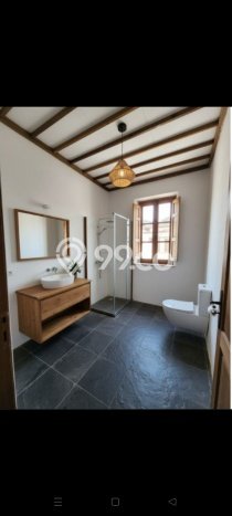 Vila Nyaman Kawasan , Dimensi 200m2m², Pemandangan Menarik sekitar Vila Nyaman Kawasan , Dimensi 200m2m², Pemandangan Menarik sekitar