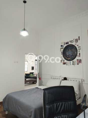 Rumah Modern 4 KT di Sariwangi Bandung Unfurnished Rumah Modern 4 KT di Sariwangi Bandung Unfurnished