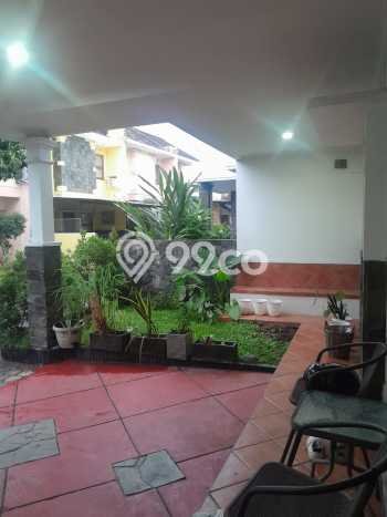 Dijual Hunian Rumah Terawat 5 Kamar di Cikutra, Bandung Dijual Hunian Rumah Terawat 5 Kamar di Cikutra, Bandung